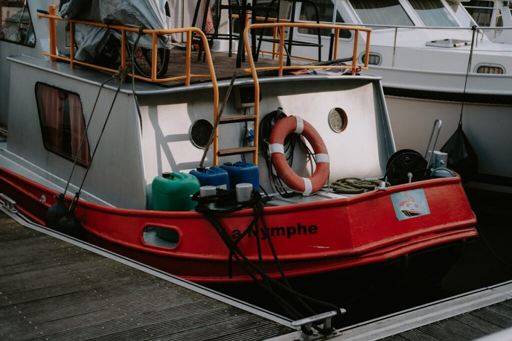 Boat Management Services: When They’re Worth It